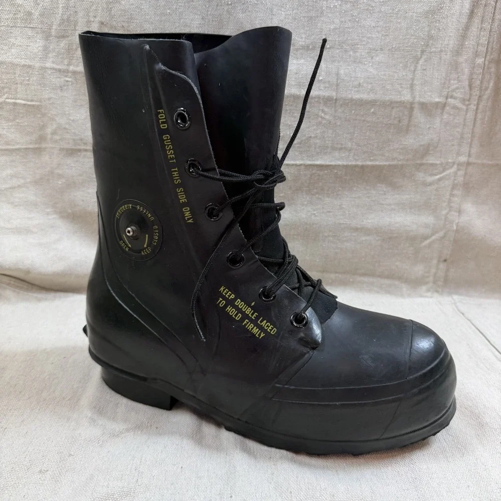 Bata Mickey Mouse Boots 9R Military Issue Extreme Cold Weather (-20F) Unissued
